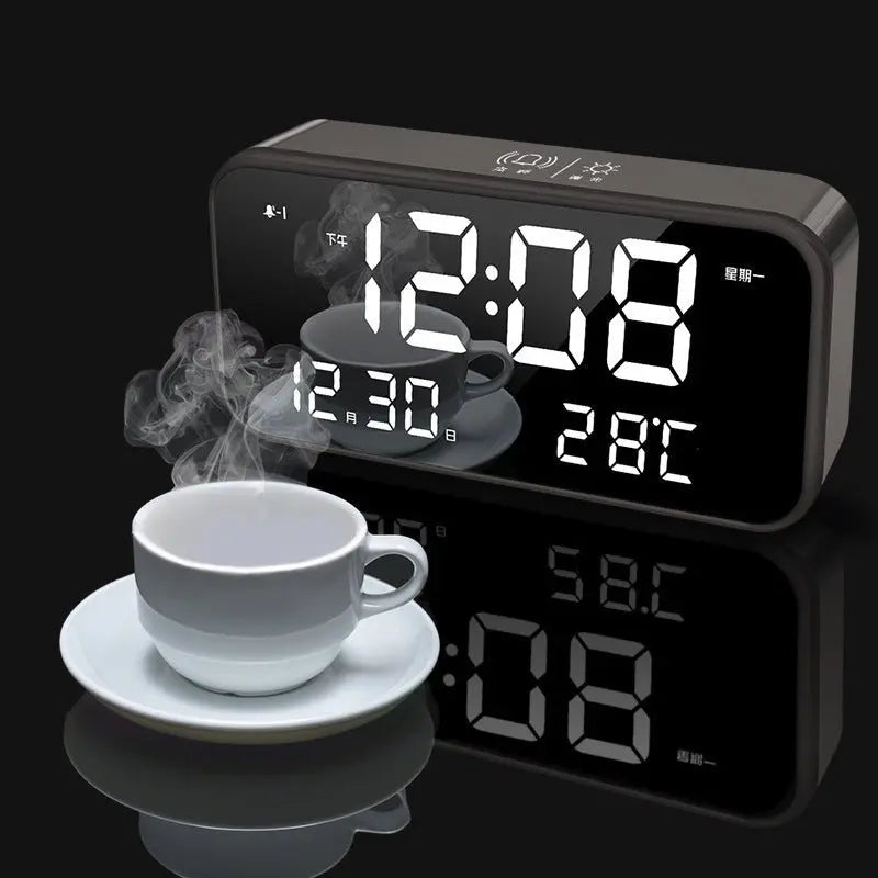 USB Charging Electronic Alarm Clock Advibe Studio