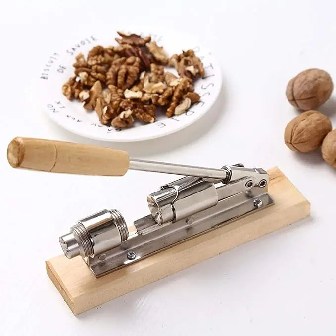 Wooden Nutcracker Advibe Studio